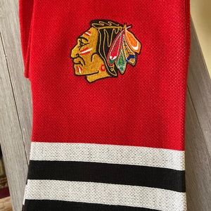 New Blackhawks scarf